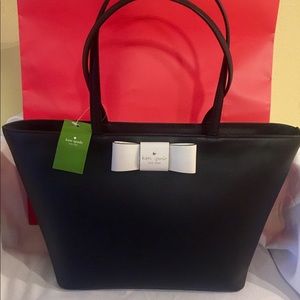 Kate Spade Black Ellis Robinson Street - Reg. $328